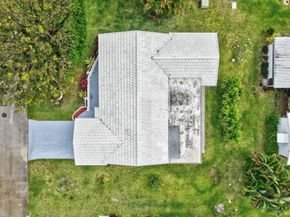 1902 SW 22nd Avenue, Boynton Beach FL 33426