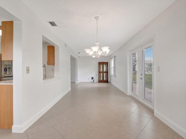 1902 SW 22nd Avenue, Boynton Beach FL 33426