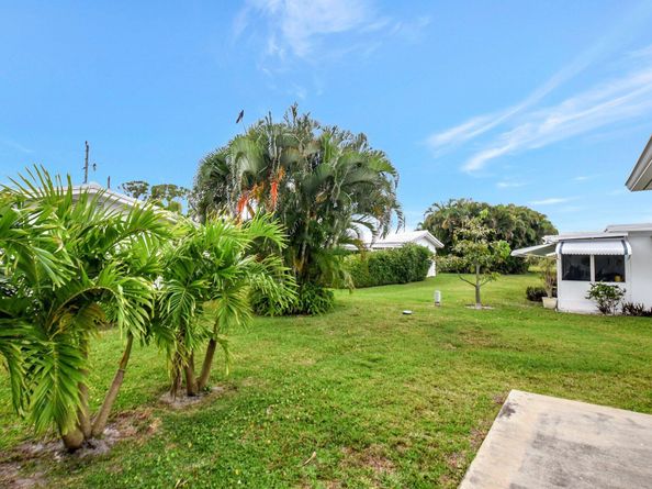 1902 SW 22nd Avenue, Boynton Beach FL 33426