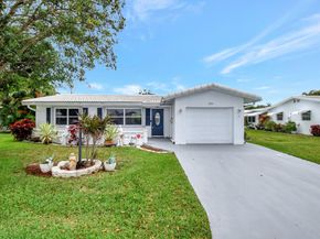 1902 SW 22nd Avenue, Boynton Beach FL 33426