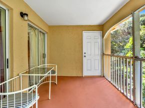 2440 NW 33rd St 1812, Oakland Park FL 33309