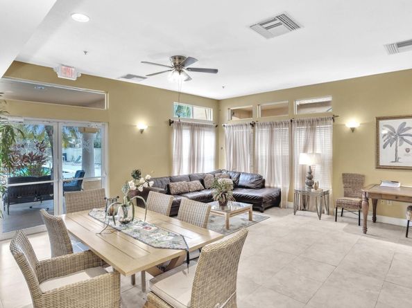 2440 NW 33rd St 1812, Oakland Park FL 33309