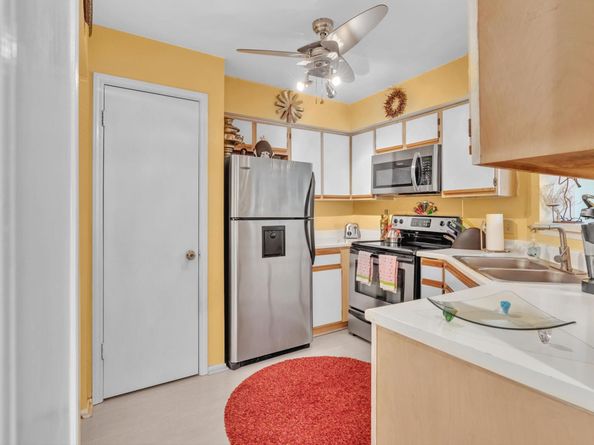 2440 NW 33rd St 1812, Oakland Park FL 33309