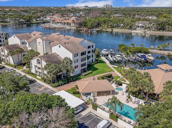 821 Oak Harbour Drive, Juno Beach FL 33408