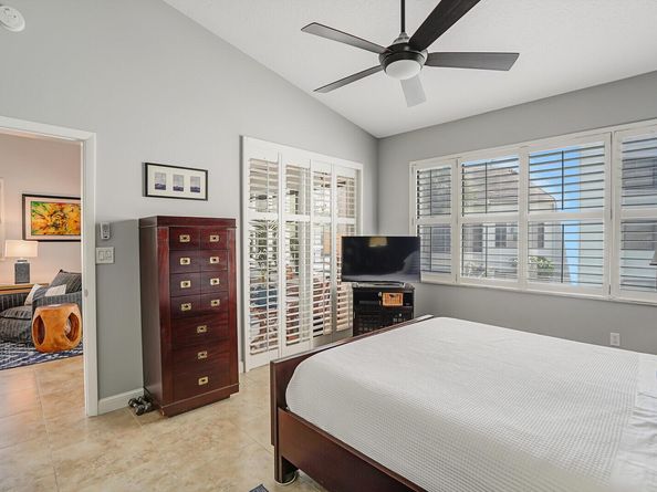 821 Oak Harbour Drive, Juno Beach FL 33408