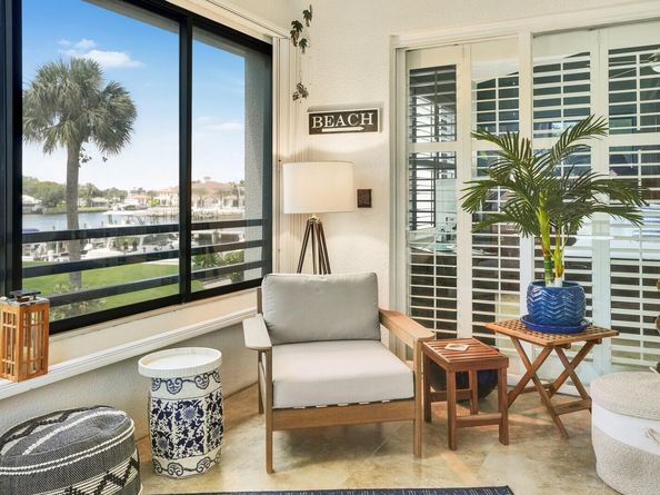 821 Oak Harbour Drive, Juno Beach FL 33408