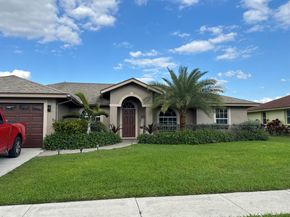 215 Monterey Way, Royal Palm Beach FL 33411