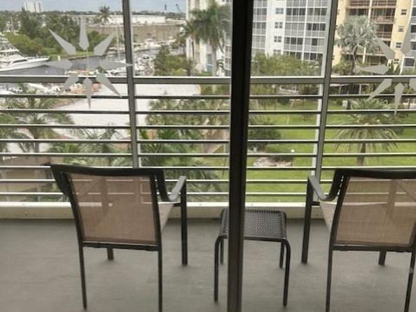 2731 NE 14th Street Cswy 612, Pompano Beach FL 33062