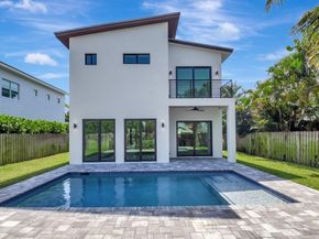 1517 N Lakeside Drive, Lake Worth Beach FL 33460
