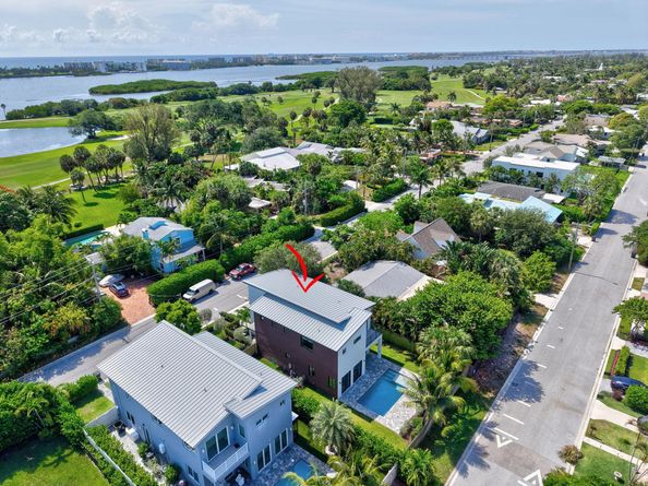 1517 N Lakeside Drive, Lake Worth Beach FL 33460