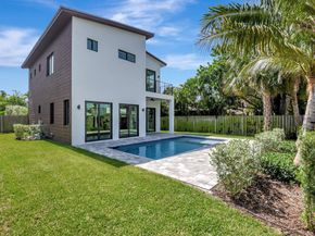 1517 N Lakeside Drive, Lake Worth Beach FL 33460