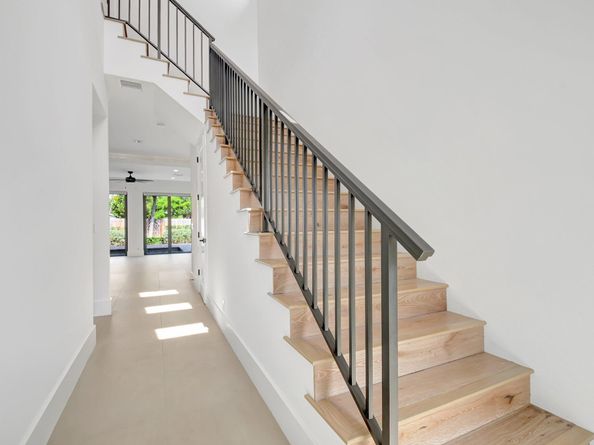 1517 N Lakeside Drive, Lake Worth Beach FL 33460
