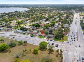 4501 N Australian Avenue, West Palm Beach FL 33407