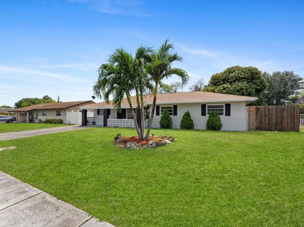4501 N Australian Avenue, West Palm Beach FL 33407