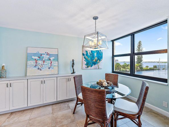 5420 N Ocean Drive 305, Singer Island FL 33404