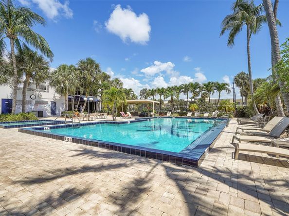 1100 SE 5 97, Pompano Beach FL 33060