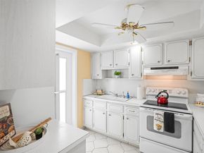 1100 Pine Dr 107, Pompano Beach FL 33060