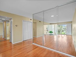 1100 Pine Dr 107, Pompano Beach FL 33060