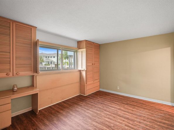 1100 Pine Dr 107, Pompano Beach FL 33060