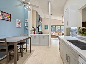 6453 Abotts Mill Ave, Davie FL 33331
