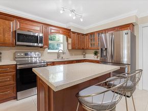 2830 NW 172nd Ter, Miami Gardens FL 33056