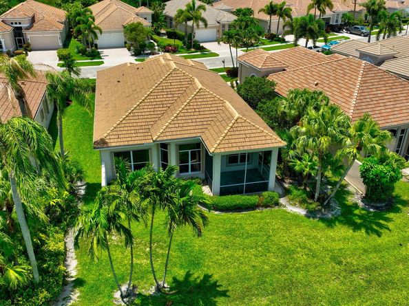 6943 Fairway Lakes Drive, Boynton Beach FL 33472