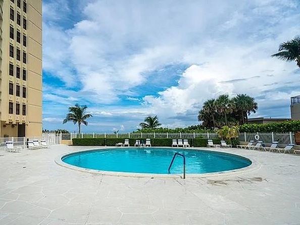2800 N Ocean Dr A5B, West Palm Beach FL 33404