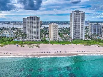 2800 N Ocean Dr