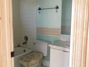 4959 NW 91st Ter, Sunrise FL 33351