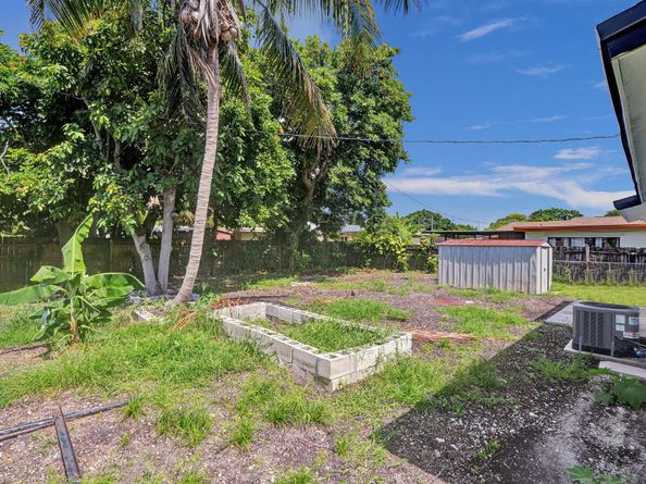 1510 S 23rd Avenue, Hollywood FL 33020