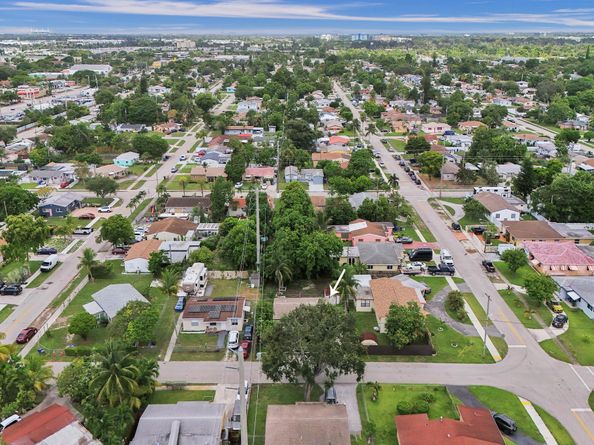 1510 S 23rd Avenue, Hollywood FL 33020