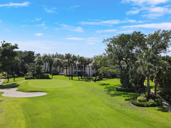 4501 Fairway Drive N, Jupiter FL 33477