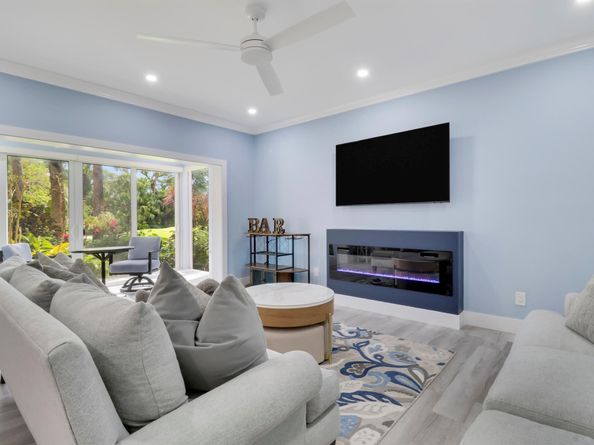 4501 Fairway Drive N, Jupiter FL 33477