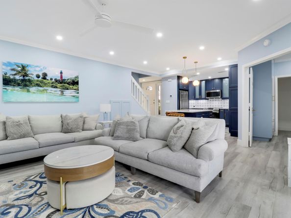 4501 Fairway Drive N, Jupiter FL 33477