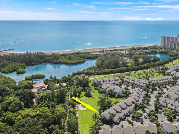 4501 Fairway Drive N, Jupiter FL 33477