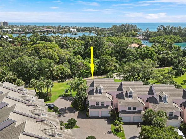 4501 Fairway Drive N, Jupiter FL 33477