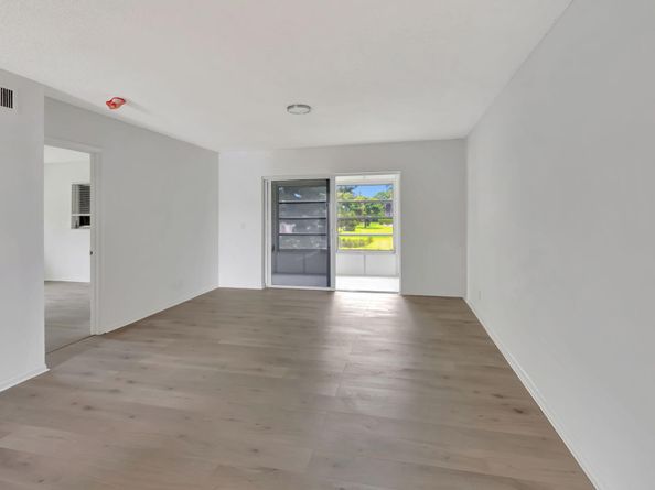 20 Abbey Lane 201, Delray Beach FL 33446