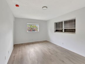 20 Abbey Lane 201, Delray Beach FL 33446