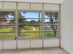 20 Abbey Lane 201, Delray Beach FL 33446