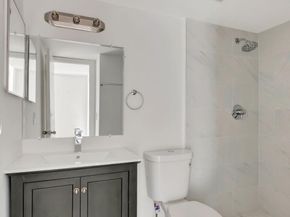 20 Abbey Lane 201, Delray Beach FL 33446