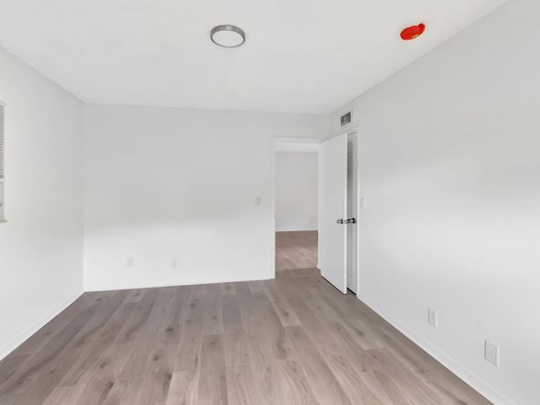 20 Abbey Lane 201, Delray Beach FL 33446