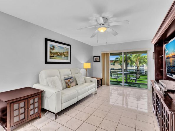 9855 Sandalfoot Boulevard 320, Boca Raton FL 33428