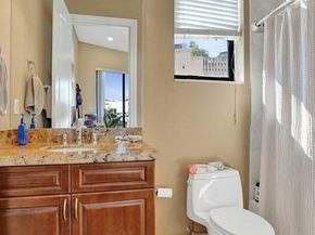 2260 SE 7 Street, Pompano Beach FL 33062