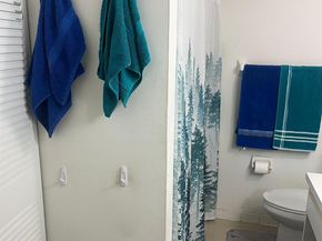 3053 N Oakland Forest Dr 201, Oakland Park FL 33309