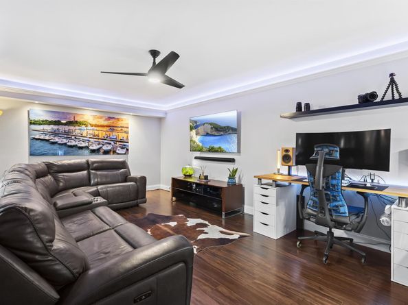 5739 57th Way, West Palm Beach FL 33409