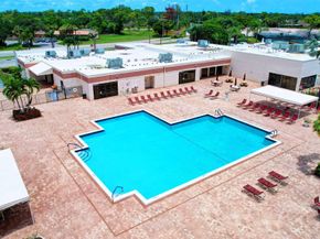 7770 Tahiti Lane 102, Lake Worth FL 33467