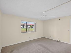 7770 Tahiti Lane 102, Lake Worth FL 33467