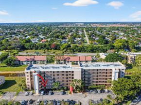 7770 Tahiti Lane 102, Lake Worth FL 33467