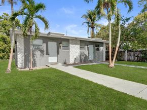 2261 NW 2nd Street, Pompano Beach FL 33069