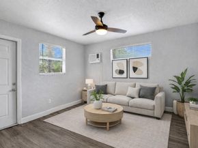 2261 NW 2nd Street, Pompano Beach FL 33069